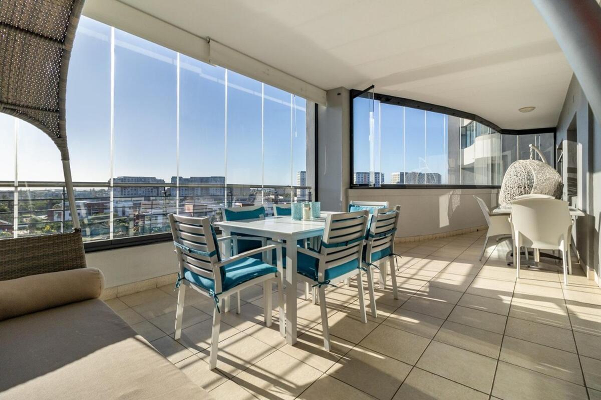Skyline Serenity - Knightsbridge * Cape Town